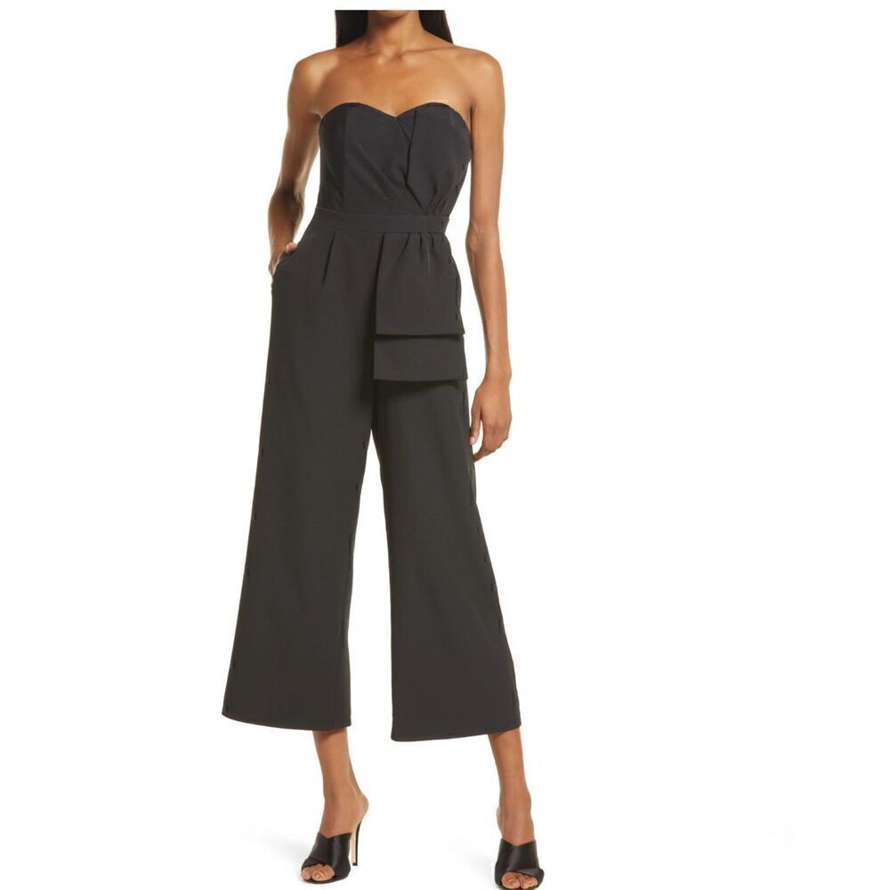NWT Lulus Won a Heart Strapless Wide Leg Jumpsuit  Size S in Black